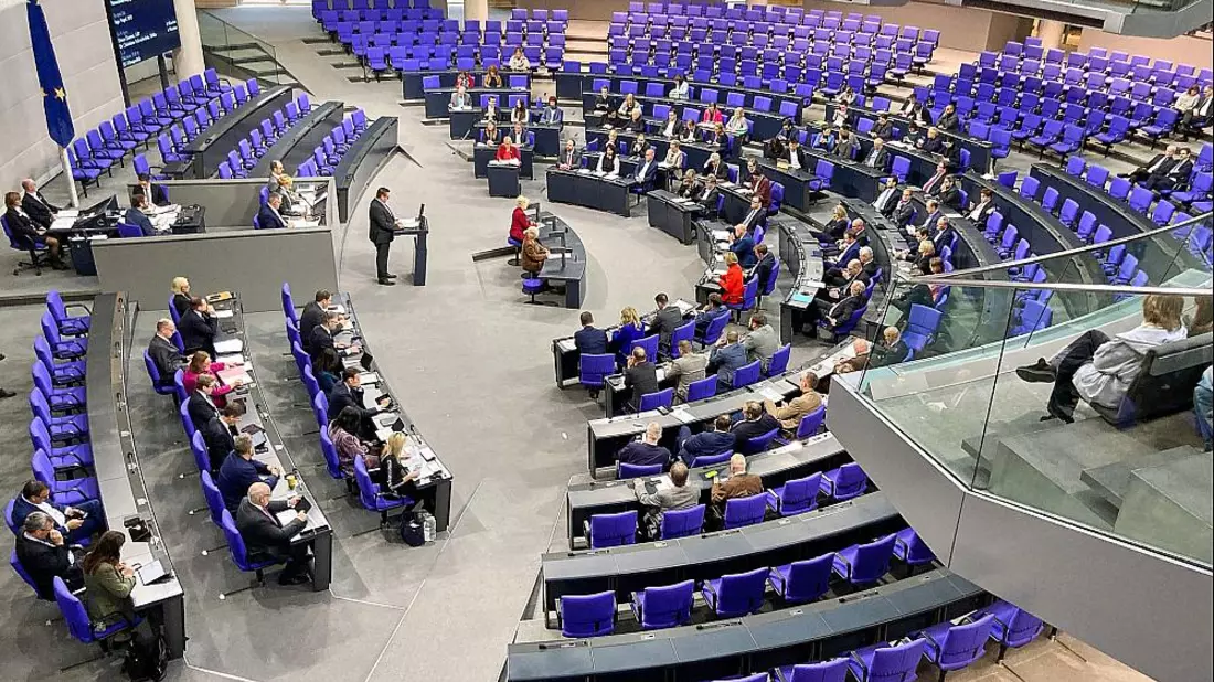 Bundestagssitzung am 04.12.2025 - Bild: über dts Nachrichtenagentur
