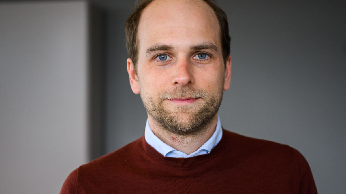 Raoul Roßmann nimmt den Konkurrenten dm im AfD-Streit in Schutz.  - Foto: Julian Stratenschulte/dpa