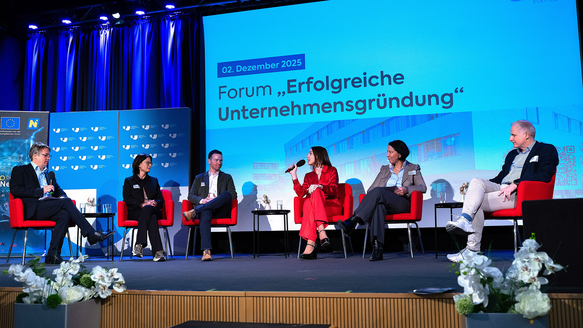 Forum Erfolgreiche Unternehmensgründung - Foto: Ezeabasiri Florian-Emeka über pressetext.de