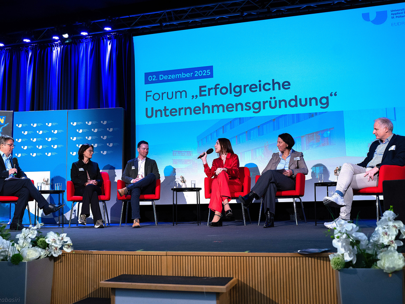 Forum Erfolgreiche Unternehmensgründung - Foto: Ezeabasiri Florian-Emeka über pressetext.de