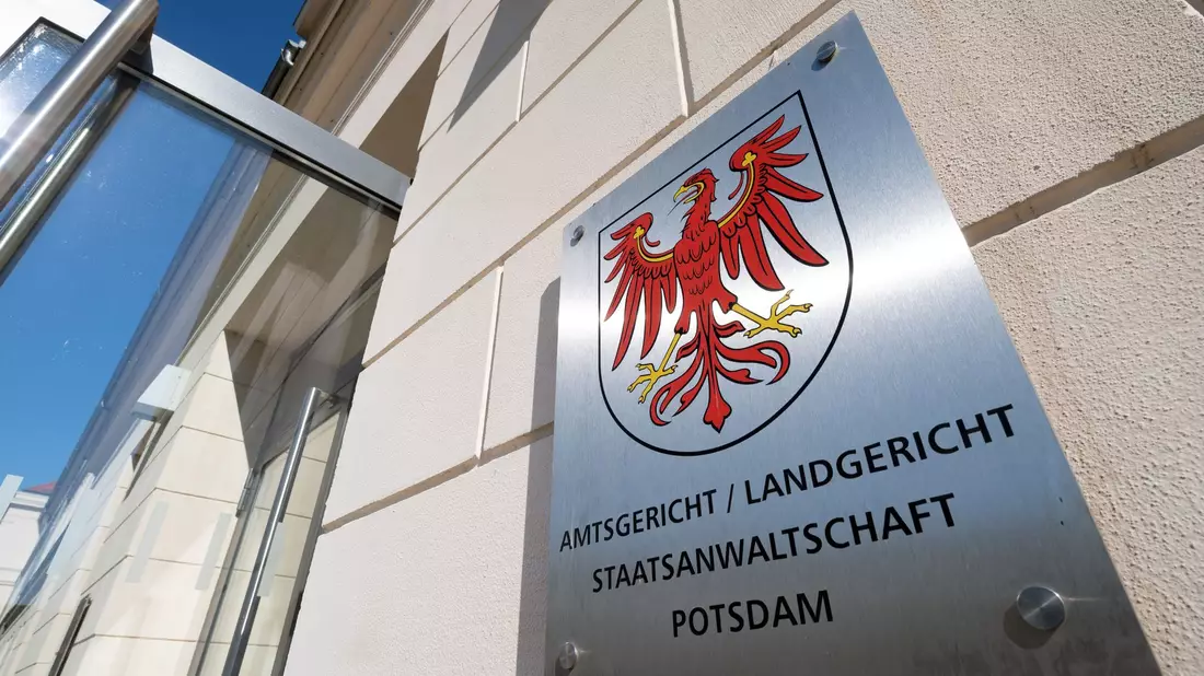 Die Staatsanwaltschaft ermittelt zu einem Vorfall im Maßregelvollzug Brandenburg/Havel (Systembild)  - Bild: Soeren Stache/dpa-Zentralbild/dpa