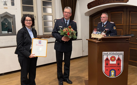 FW-OLL: Kameradschaftlicher Weihnachtsabend des Kreisfeuerwehrverbandes im historischen Rathausssaal in Wildeshausen - Foto: presseportal.de