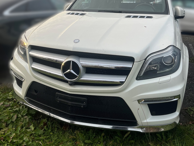 HZA-SI: Unverzollte Fahrzeuge im Angebot - Zoll entdeckt drei unverzollte Fahrzeuge im Wert von 34.000 Euro bei Autohändler - Foto: presseportal.de