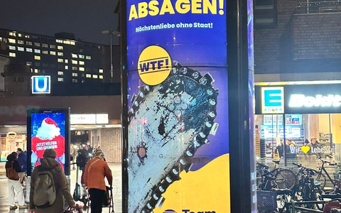 Provokation mit Kettensäge / Team Freiheit um Kemmerich, Petry und Cotar kündigt Enthüllung an - Foto: presseportal.de