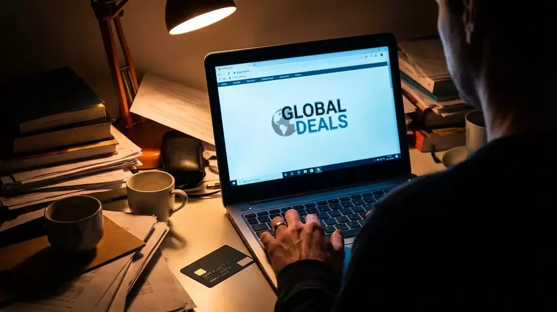 Amazon und Samsung: FBI warnt vor Fake-Shop-Welle im Endspurt - Bild: über boerse-global.de