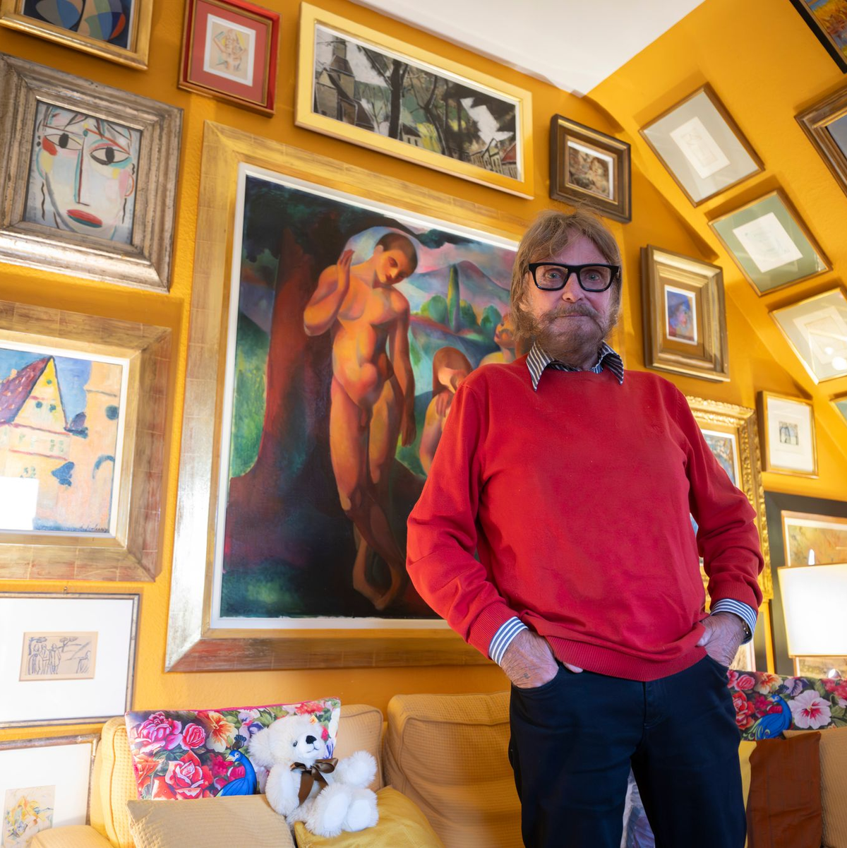 Mit 87-Jahren ist der Wahl-Wiesbadener geistig und körperlich fit - dabei hilft ihm auch der Sport.  - Foto: Boris Roessler/dpa