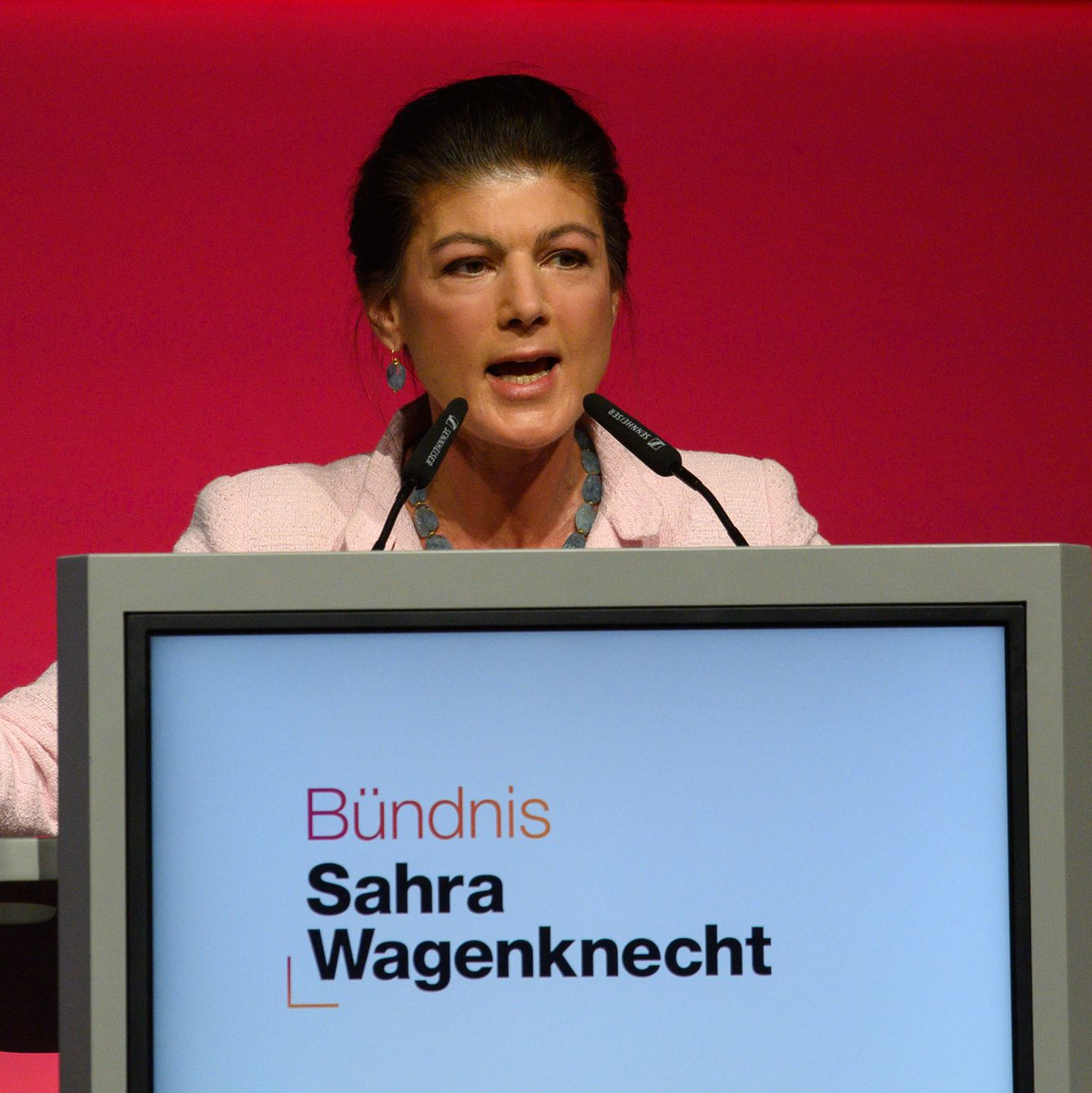 Sahra Wagenknecht wurde beim Parteitag bejubelt. - Foto: Klaus-Dietmar Gabbert/dpa
