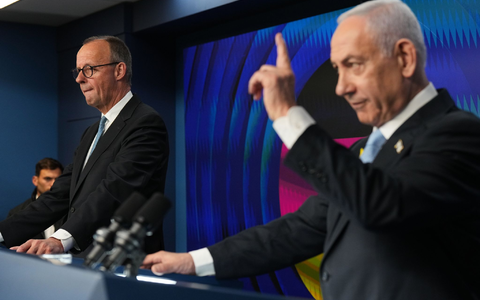 Richtig gute Freunde sind die beiden nicht, aber sie kamen in Jerusalem gut miteinander zurecht. - Foto: Ariel Schalit/Pool AP/AP/dpa