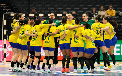 Mit fünf Siegen tanzte sich Brasilien ins Viertelfinale. (Archivbild) - Foto: Martin Meissner/AP/dpa