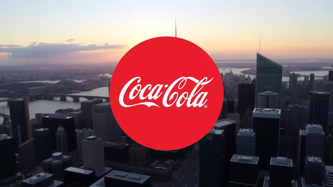 Coca-Cola: La Sostenibilidad en la Balanza entre Innovación y Objetivos Revisados Illustration mit AI erstellt übermittelt durch boerse-global.de