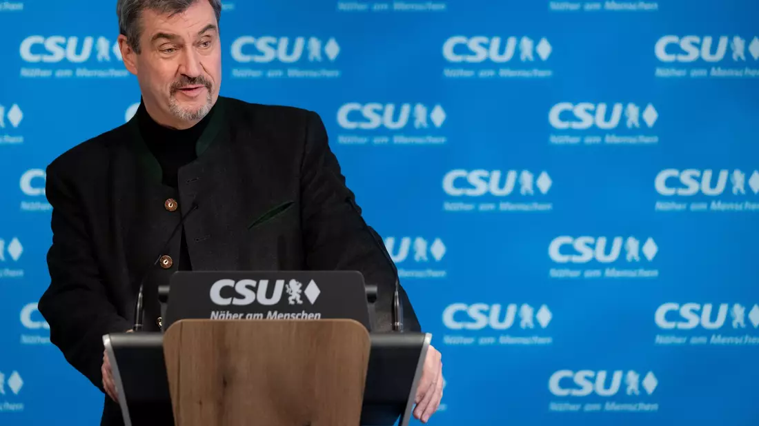 CSU-Chef Markus Söder stemmt sich gegen Beamte in der Rentenversicherung. - Bild: Sven Hoppe/dpa