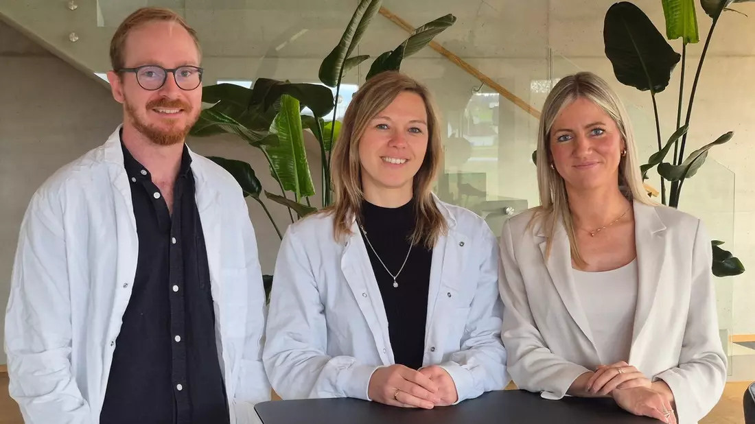 Gesunde Haut für alle Generationen: Wie cleseBIOSCIENCE mit Hightech-Kosmetik neue Wege im Kampf gegen Akne und Neurodermitis geht - Bild: presseportal.de