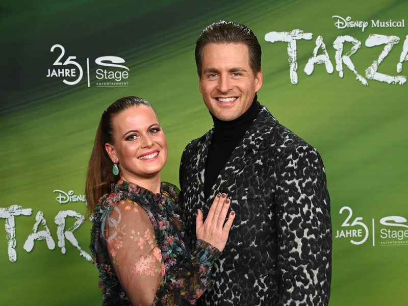 Alexander Klaws und seine Ehefrau Nadja Scheiwiller haben sich 2010 beim Musical «Tarzan» kennengelernt. (Archivbild) - Foto: Daniel Bockwoldt/dpa