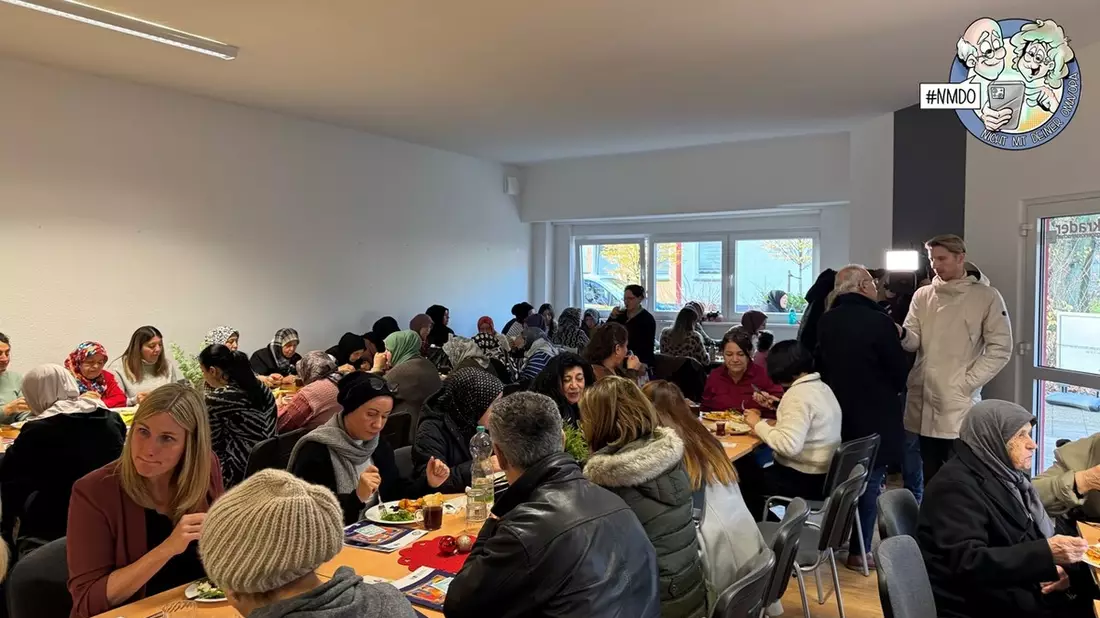 POL-OB: Volles Haus bei #NMDO-Premiere - Großer Zulauf beim jüngsten Nachbarschaftstreff von pro wohnen international e. V. - Bild: presseportal.de