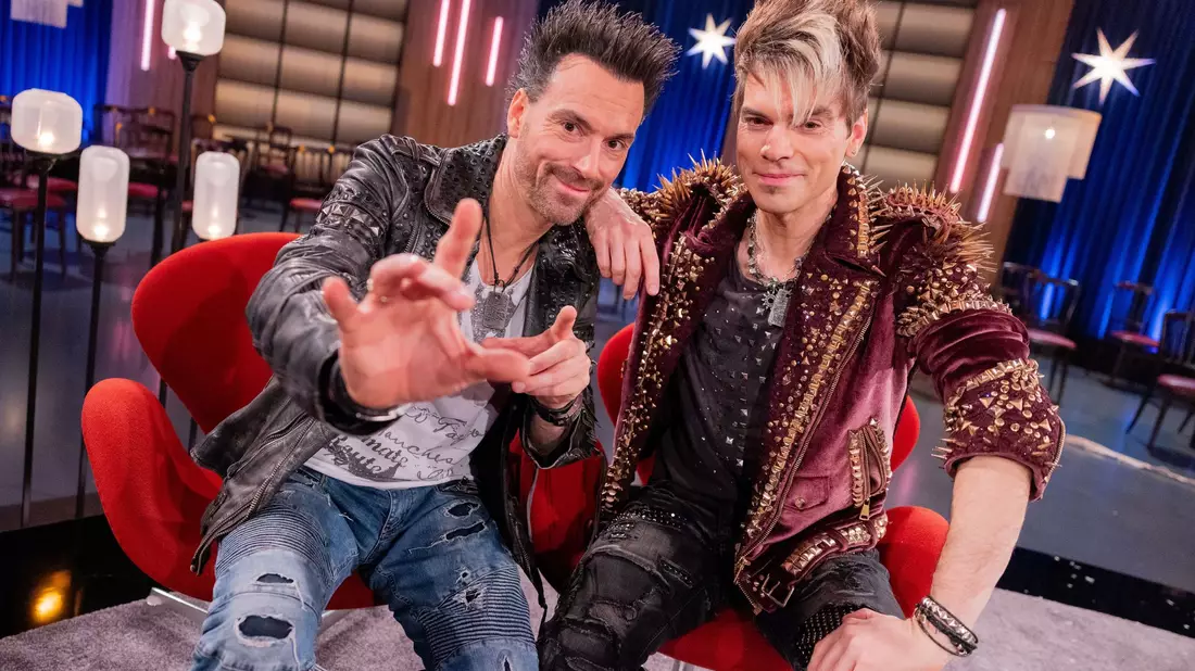Die Brüder Andreas und Chris Ehrlich, bekannt als «Ehrlich Brothers», komplettieren das neue Team der RTL-Show. (Archivbild) - Bild: Rolf Vennenbernd/dpa