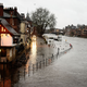 Überschwemmte Straßen im englischen York. - Foto: Danny Lawson/PA Wire/dpa