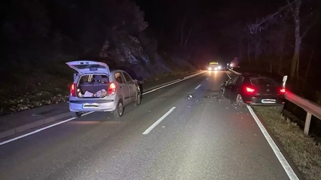 POL-PDPS: Straßensperrung nach Verkehrsunfall - Bild: presseportal.de