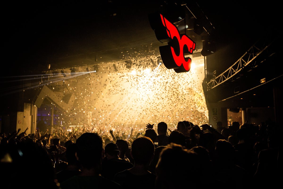 Jay-Z: The Brooklyn Legend Who Built a Hip-Hop Empire and Changed Music Forever