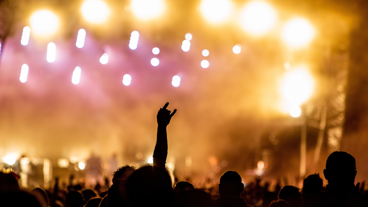 Lübzer, Pils, Review, Why, This, German, Pilsner, Quiet, Cult, Beer - Foto: THN