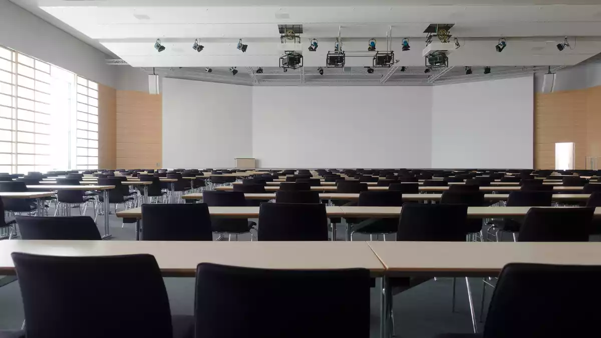Börsen-Webinar,  Webinare,  trading-house Börsenakademie,  Börse lernen,  Webinar-Aufzeichnung,  Trading-Regeln,  Trading-Journal - Bild: THN
