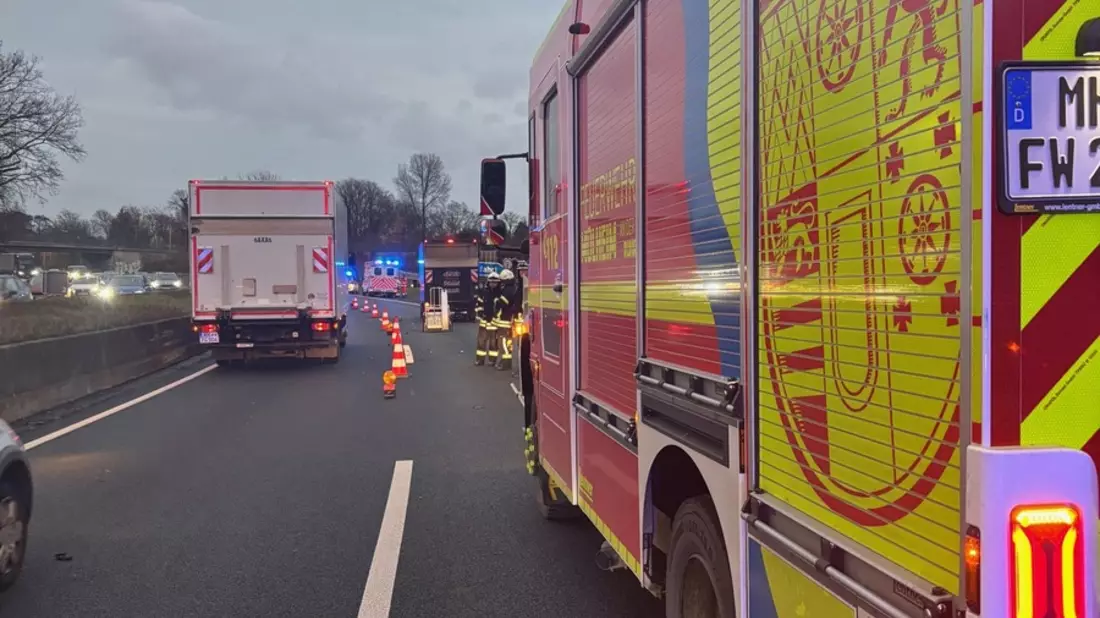 FW-MH: Verkehrsunfall auf der Autobahn A40 - Bild: presseportal.de