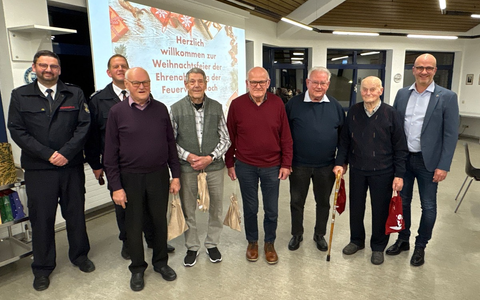 Feuerwehr Goch: Ehrenabteilung traf sich zur Weihnachtsfeier - Foto: presseportal.de