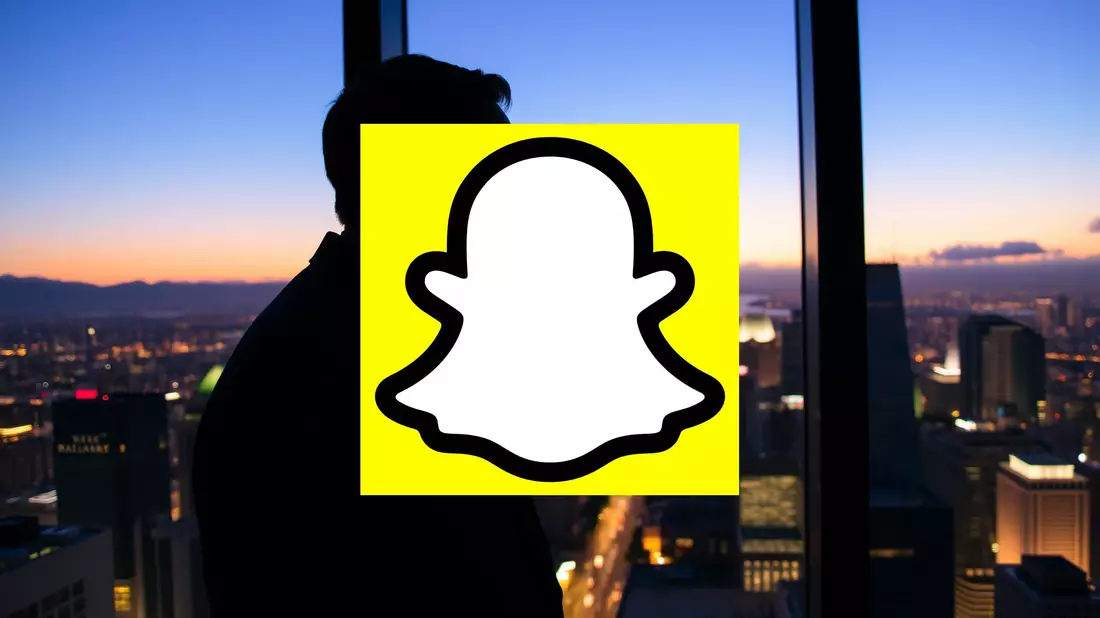 Snap Shares Under Scrutiny Following CEO’s Stock Sale Illustration mit AI erstellt übermittelt durch boerse-global.de