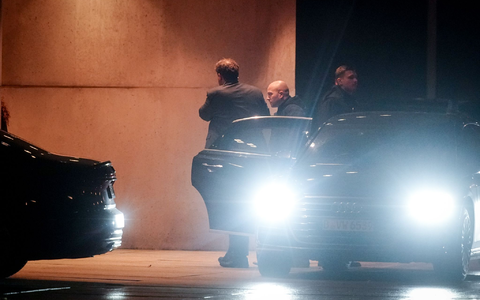 Der Ort des Spitzentreffen von Union und SPD: das Kanzleramt am frühen Abend. - Foto: Kay Nietfeld/dpa