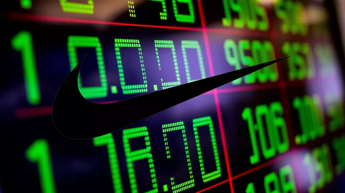 Nike’s Conflicting Signals: Dividend Boost Meets Credit Downgrade Illustration mit AI erstellt übermittelt durch boerse-global.de