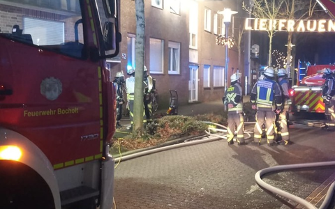 FW Bocholt: Feuer mit Menschenleben in Gefahr in der Bocholter Innenstadt - Foto: presseportal.de