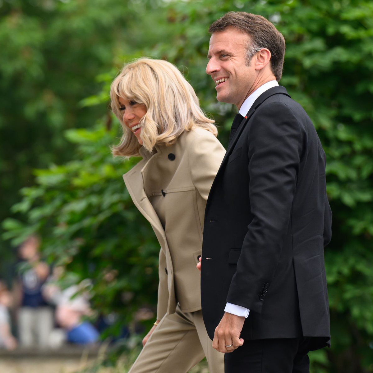 Brigitte begleitet ihren Mann zu vielen offiziellen Terminen. (Archivbild) - Foto: Robert Michael/dpa