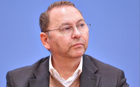 Frank Werneke (Archiv) - Foto: über dts Nachrichtenagentur