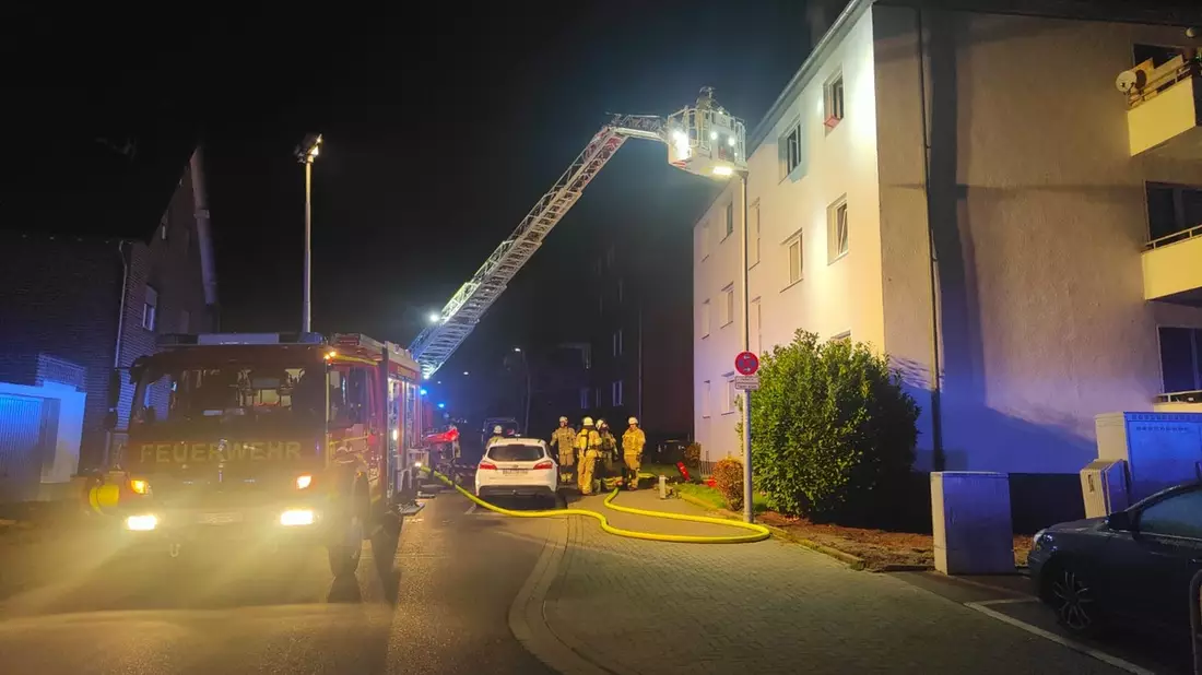 FW-KLE: Wohnungsbrand in einem Mehrfamilienhaus an der Waldstraße - Bild: presseportal.de