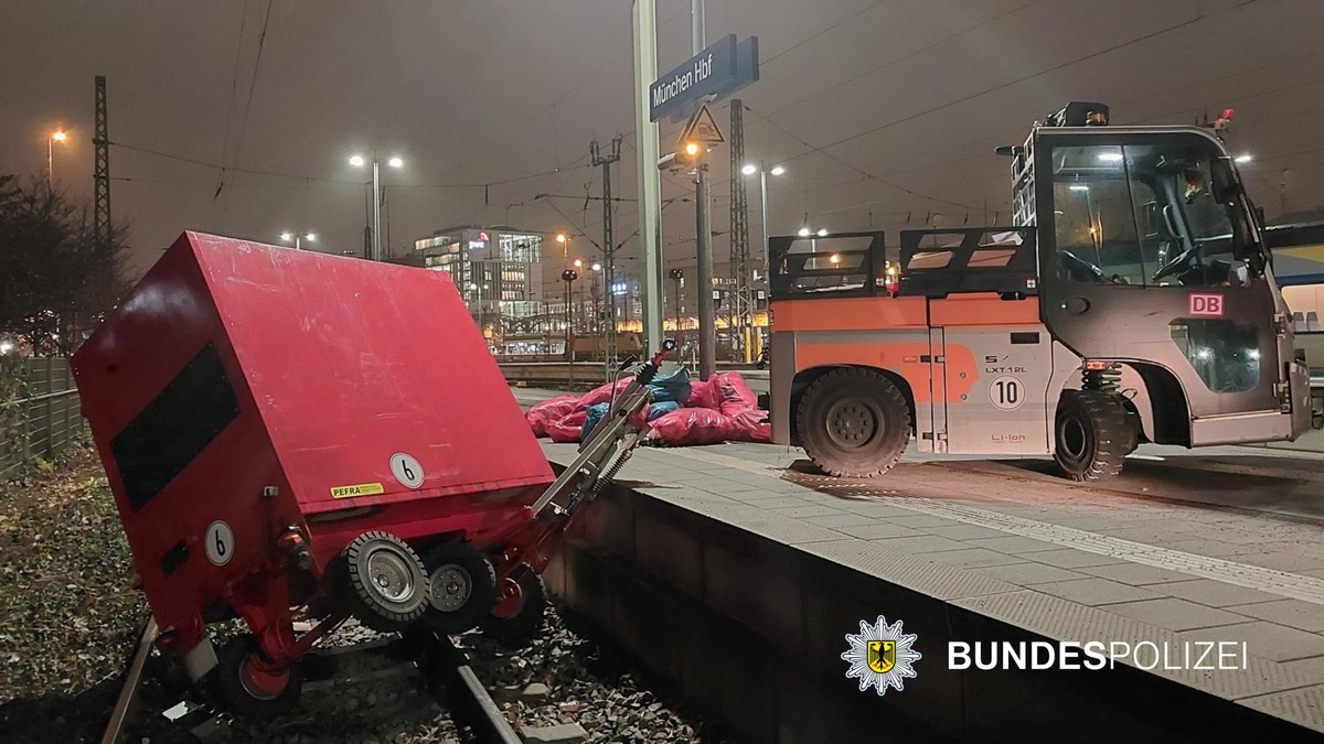 Bundespolizeidirektion München: Unfall am Hauptbahnhof München - Foto: presseportal.de