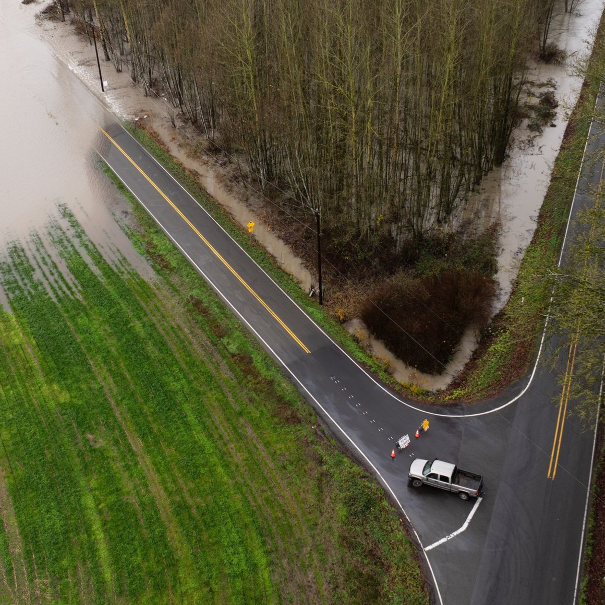 Behörden warnen vor potenziell lebensbedrohlichen Überschwemmungen, auch in den kommenden Tagen. - Foto: Erika Schultz/The Seattle Times/AP/dpa
