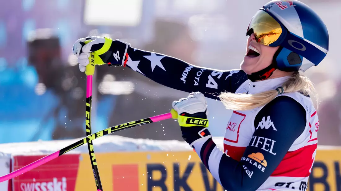 Erleichterung pur: Lindsey Vonn bejubelt ihren insgesamt 83. Weltcup-Sieg. - Bild: Claudio Thoma/KEYSTONE/dpa