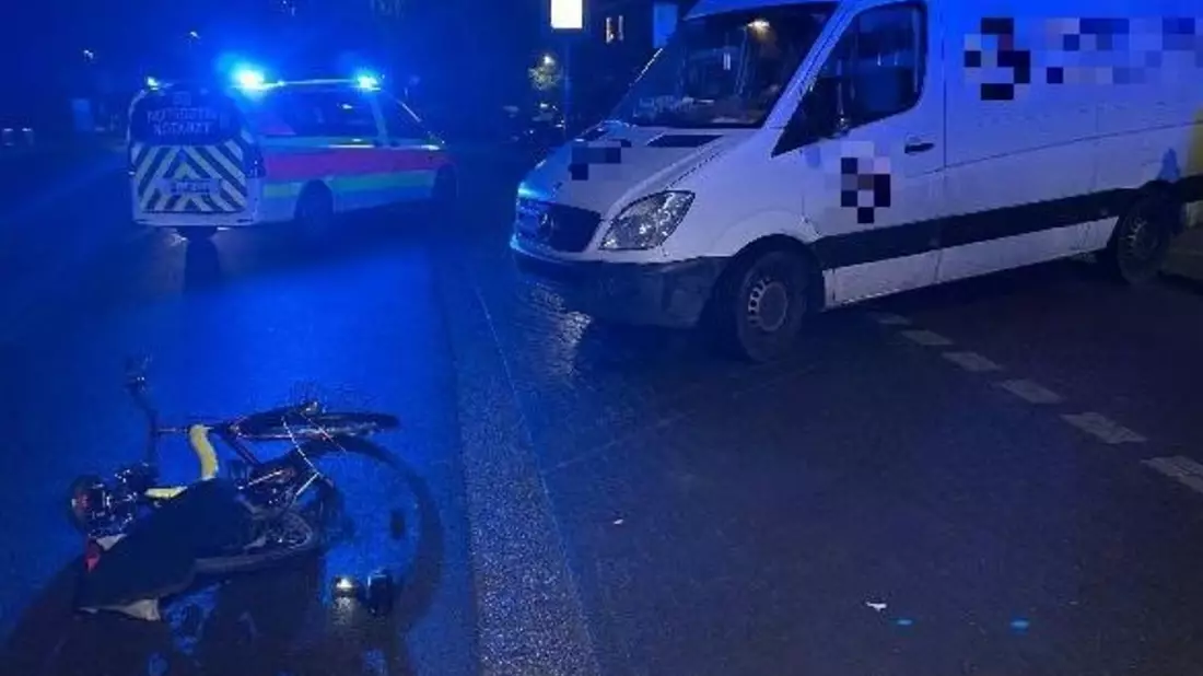 POL-STD: 57-jährige Radfahrerin von Transporterfahrer übersehen und schwer verletzt - Bild: presseportal.de