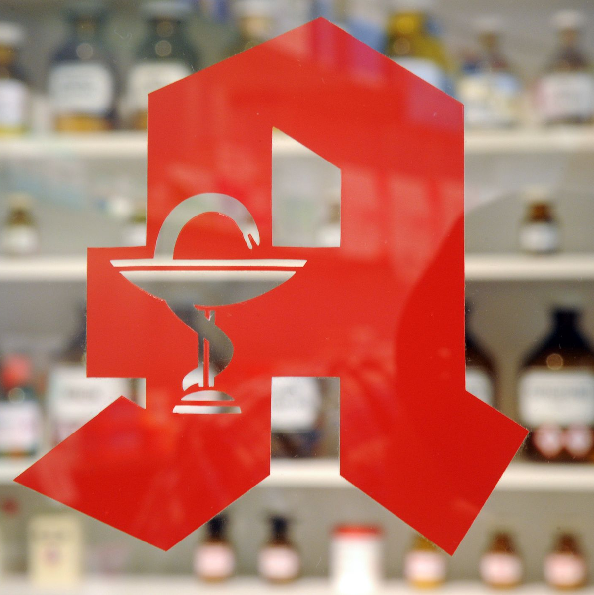 Nun will dm auch Apotheken Konkurrenz machen. (Archivbild) - Foto: Uli Deck/dpa