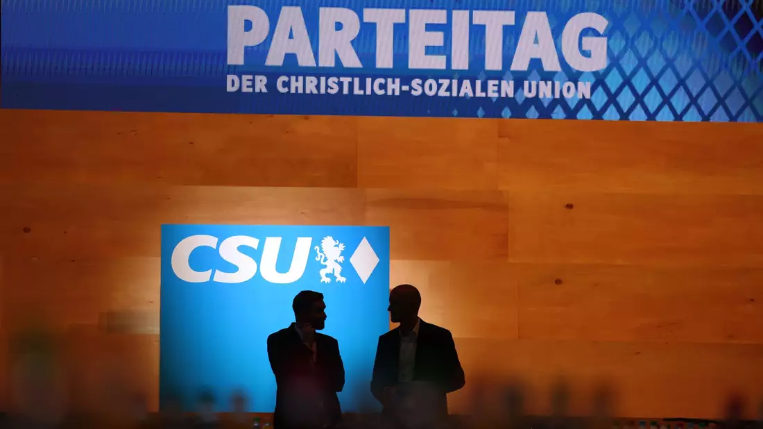 Markus Söder sieht die CSU voll auf Kurs. - Bild: Karl-Josef Hildenbrand/dpa
