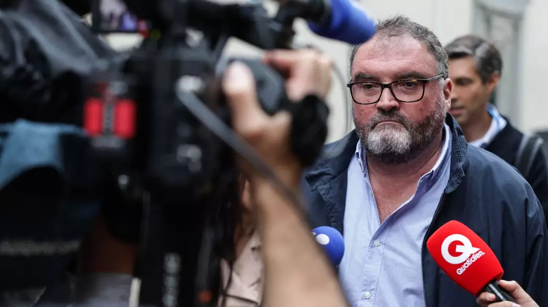Der ehemalige Anästhesist hatte sich zum Prozessauftakt Medien gegenüber geäußert. (Archivbild) - Bild: Romeo Boetzle/AFP/dpa