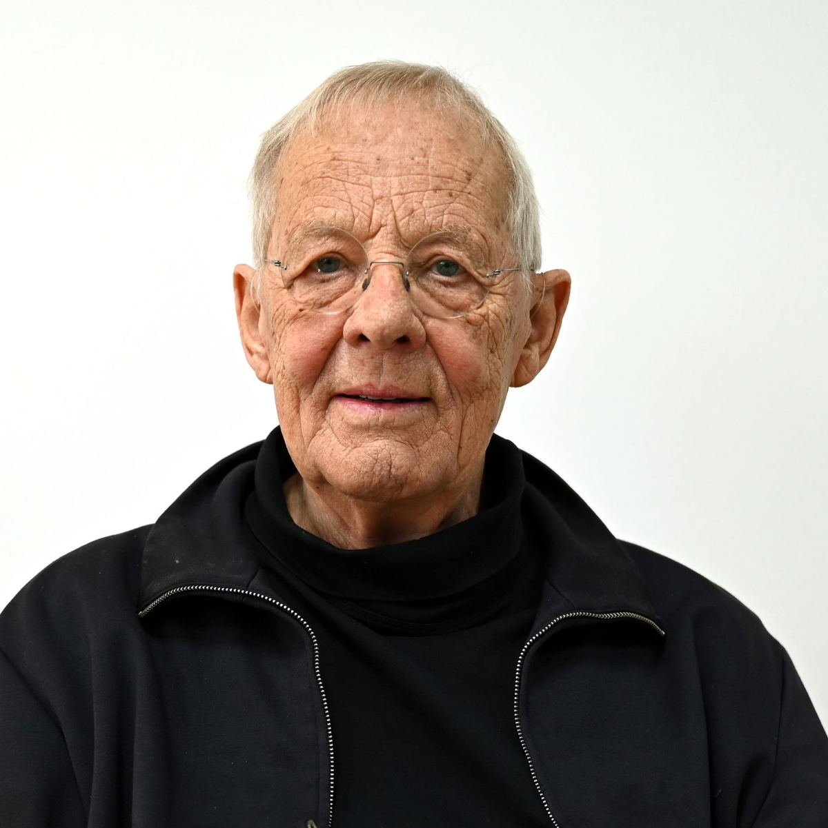 Becker blickte auf eine lange Theater- und Filmkarriere zurück. (Archivbild) - Foto: Elisa Schu/dpa