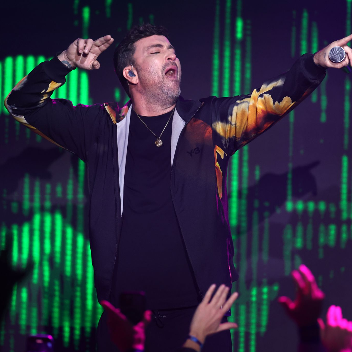 Ohren gespitzt: Marteria kommt mit neuem Album um die Ecke. (Archivbild) - Foto: Friso Gentsch/dpa