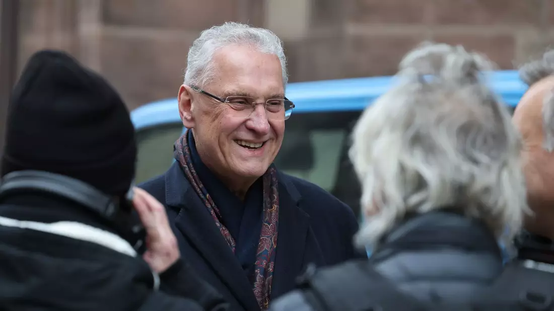 Laut Innenminister Herrmann stand wohl kein Anschlag unmittelbar bevor. - Bild: Daniel Löb/dpa