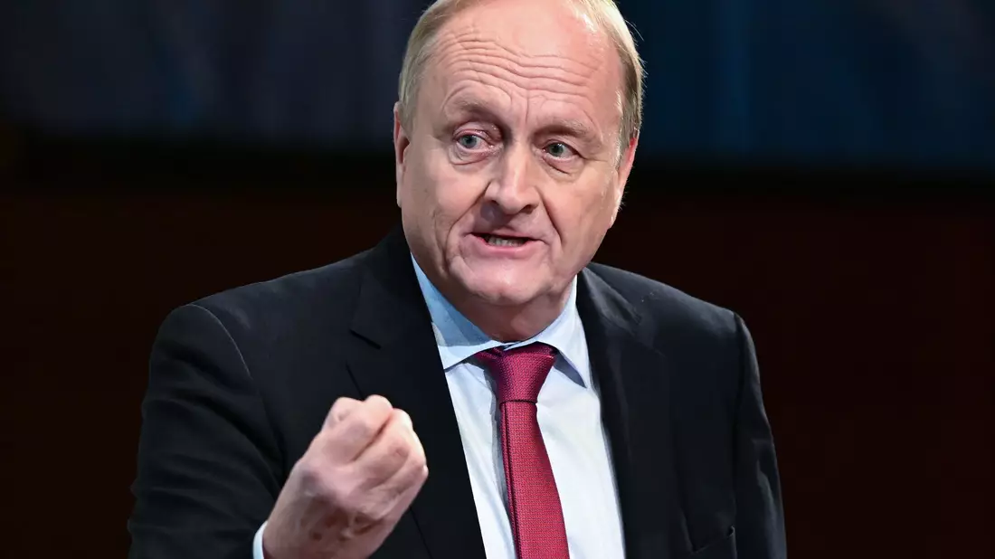 Bauernpräsident Rukwied: 99 Cent für ein Päckchen Butter sind inakzeptabel. (Archivbild) - Bild: Bernd Weißbrod/dpa