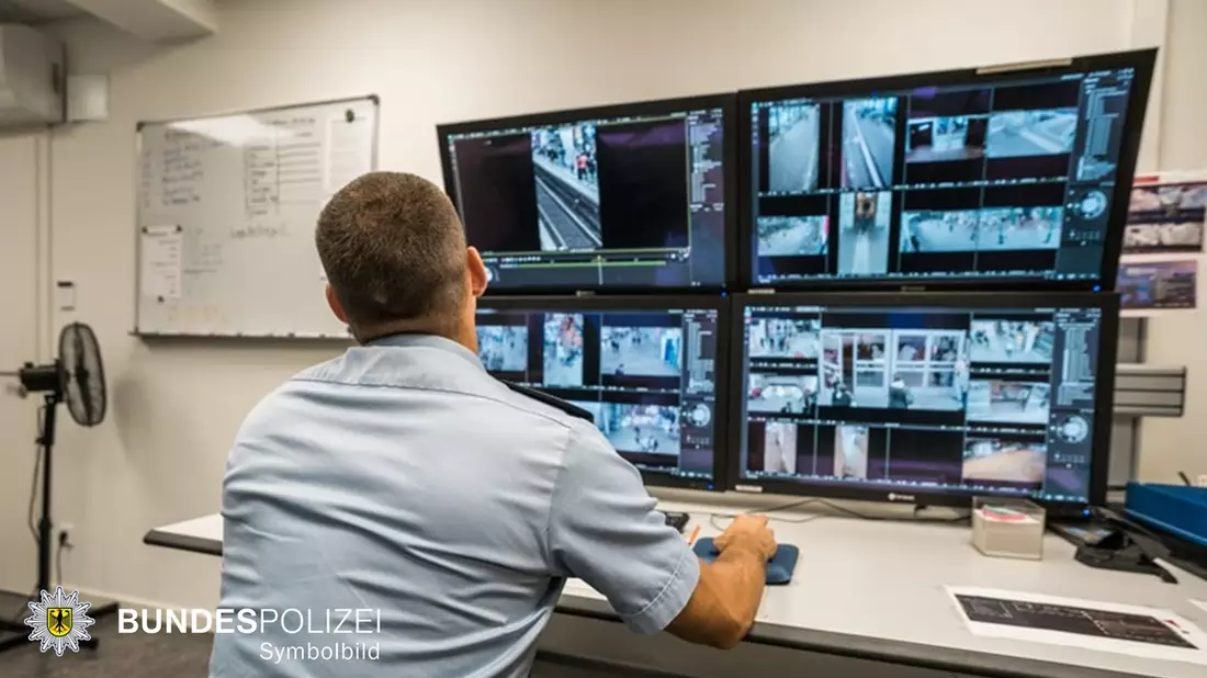 Bundespolizeidirektion München: Erfolg bei Fahndung nach Gepäckdieben / Hartnäckigkeit zahlt sich aus - Bild: presseportal.de