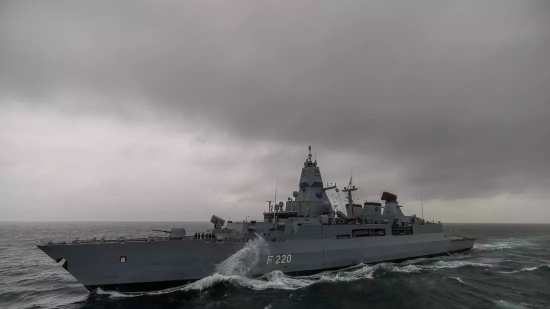 NATO-Verband: Fregatte Hamburg kehrt zurück - Bild: presseportal.de