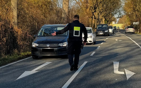 POL-GF: Verkehrskontrollen decken Verstöße auf - Foto: presseportal.de