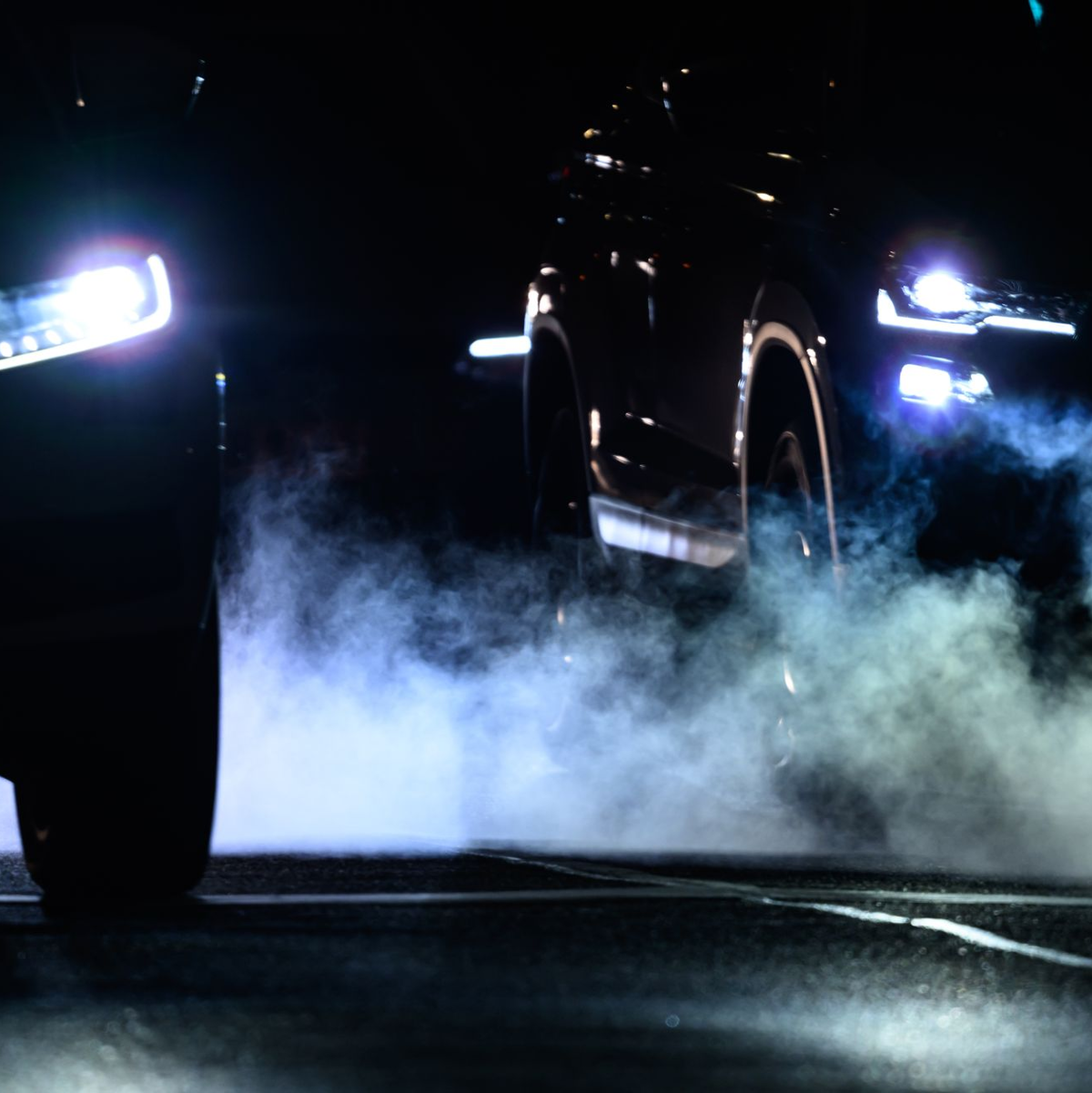 Die EU-Kommission will vom 100-Prozent-Reduktionsziel für Autos beim klimaschädlichen CO2-Ausstoß abrücken. (Symbolbild) - Foto: Robert Michael/dpa