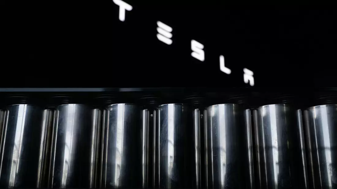 Das Ziel von Tesla: «Von der Batteriezellen bis zu Fahrzeugen soll alles an einem Standort produziert werden.» - Bild: Sebastian Gollnow/dpa