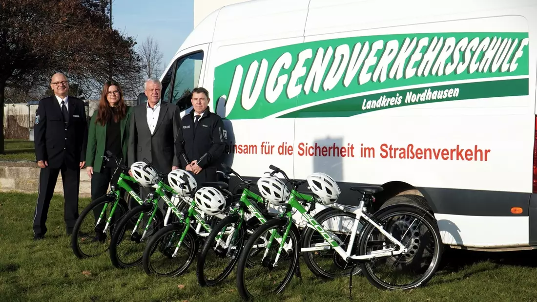 LPI-NDH: Fünf neue Fahrräder für die Jugendverkehrsschule Nordhausen - Bild: presseportal.de
